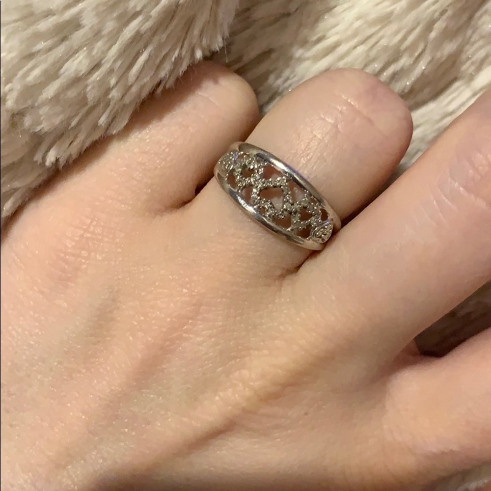 White gold diamond ring